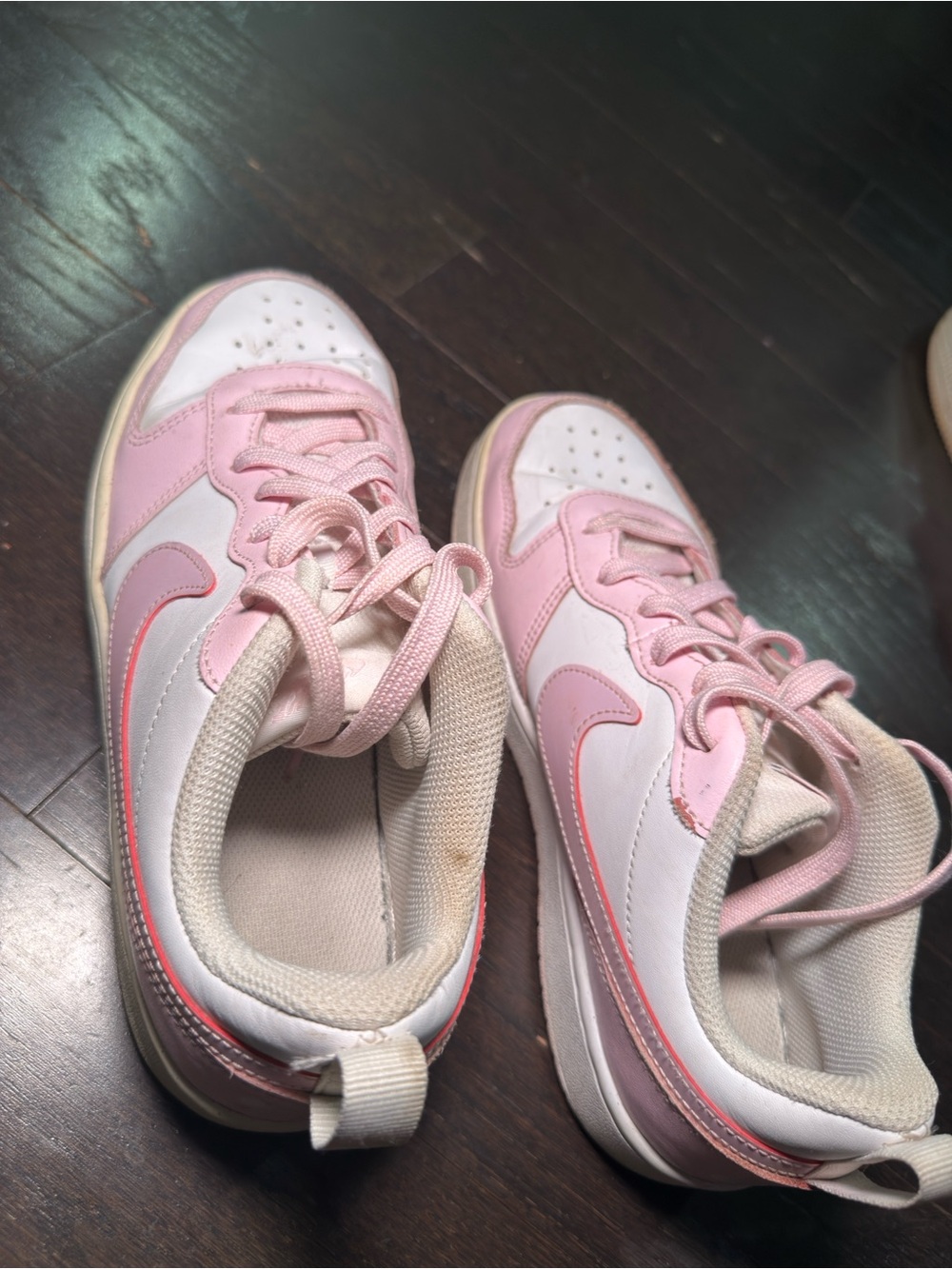 Nike Pink and White Low-Top Sneakers - Picture 3 of 4
